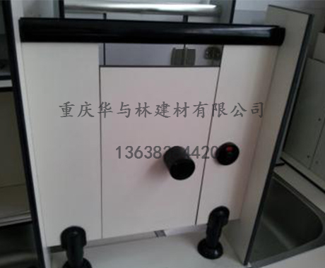 防潮板